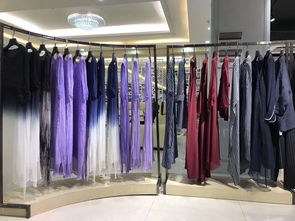 探索品牌折扣女裝 18年夏高端真絲連衣裙走份批發(fā)的最佳選擇